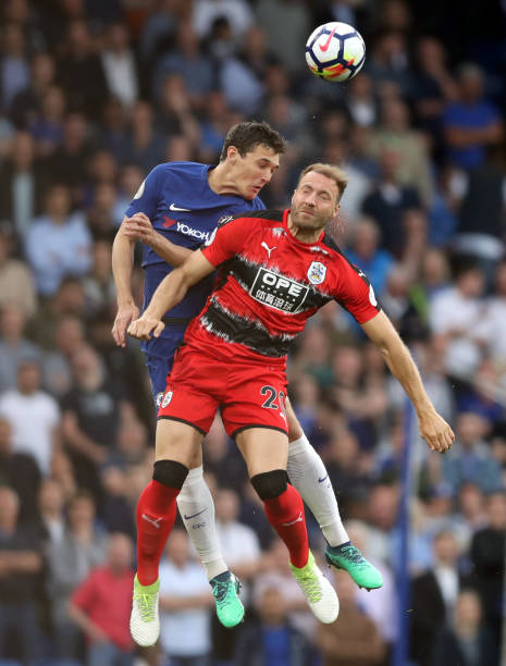 強賽又邁進 強賽又邁進