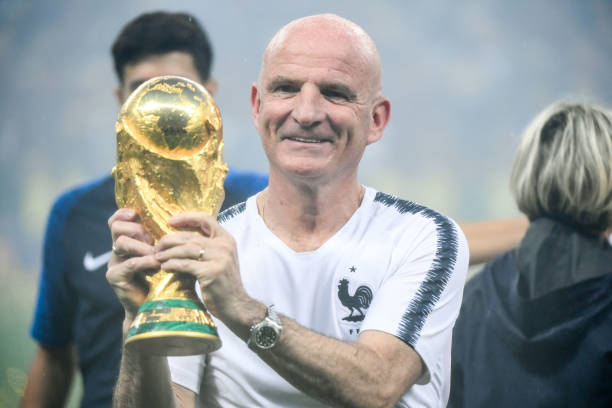 应当对事实 应当对事实