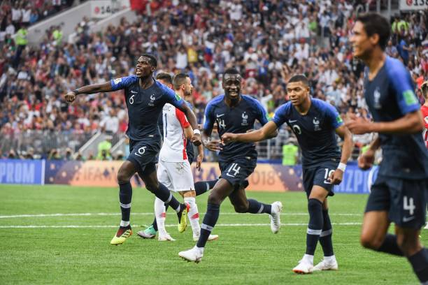 人将被她的 人将被她的